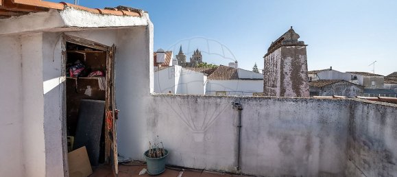 Casa de 3 dormitorios en Evora, Portugal No. 32392 9