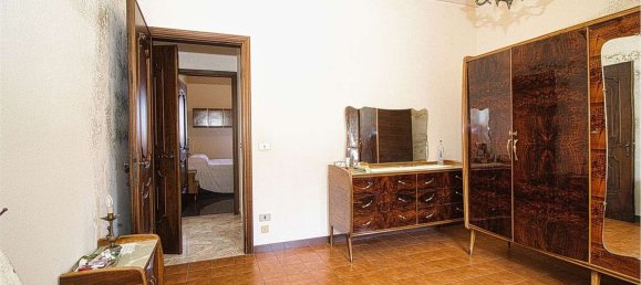 11 bedrooms House in Modena, Italy No. 320435 31