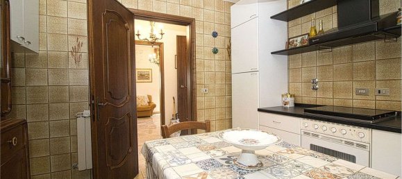 11 bedrooms House in Modena, Italy No. 320435 30