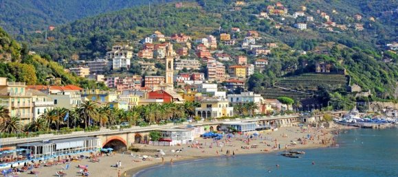 3 rooms Penthouse in Moneglia, Italy No. 276120 2