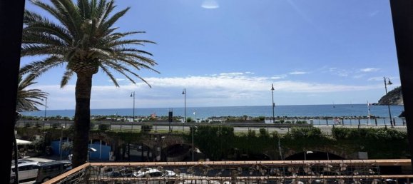 3 rooms Penthouse in Moneglia, Italy No. 276120 30