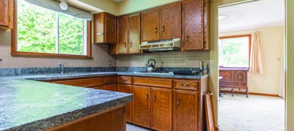 4 bedrooms House in Dundas, Canada No. 782 11