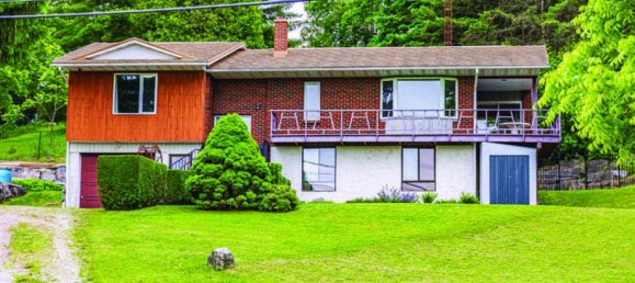 4 bedrooms House in Dundas, Canada No. 782 2