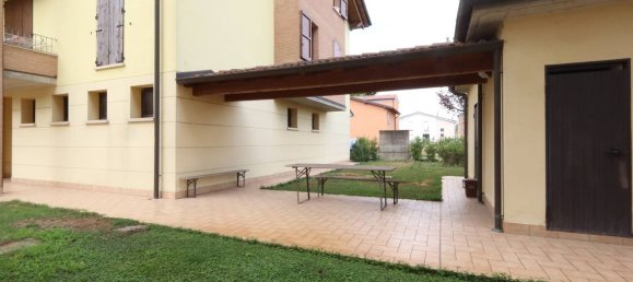 3 bedrooms Apartment in Reggiolo, Italy No. 323410 19