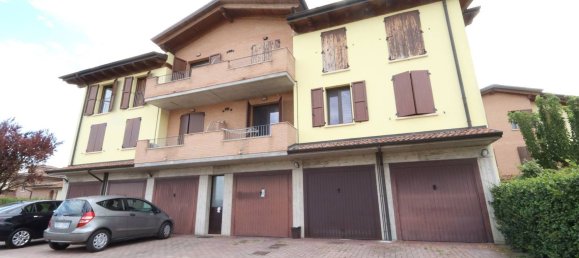 3 bedrooms Apartment in Reggiolo, Italy No. 323410 20