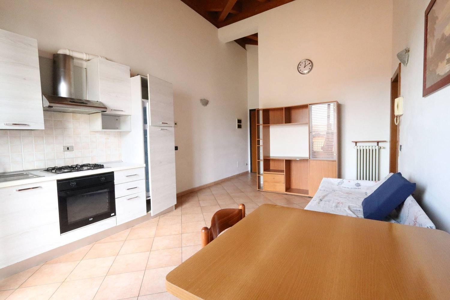 3 bedrooms Apartment in Reggiolo, Italy No. 323410