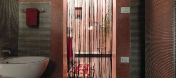 4 bedrooms Villa in Pisa, Italy No. 196575 13