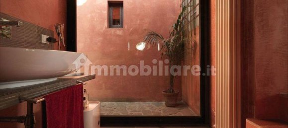 4 bedrooms Villa in Pisa, Italy No. 196575 17