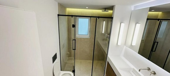 2 Schlafzimmer Wohnung in Voula, Greece, Nr. 53638 12