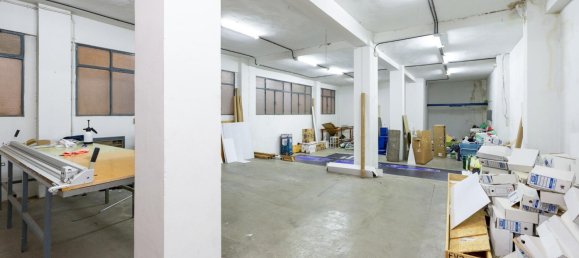 Propiedad comercial en Granada, Spain 200 m² No. 22409 17