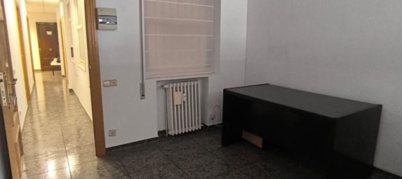 8 bedrooms Apartment in Logrono, Spain No. 162769 12