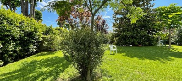 5 bedrooms Villa in Forte dei Marmi, Italy No. 188651 15