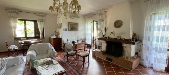 5 bedrooms Villa in Forte dei Marmi, Italy No. 188651 6