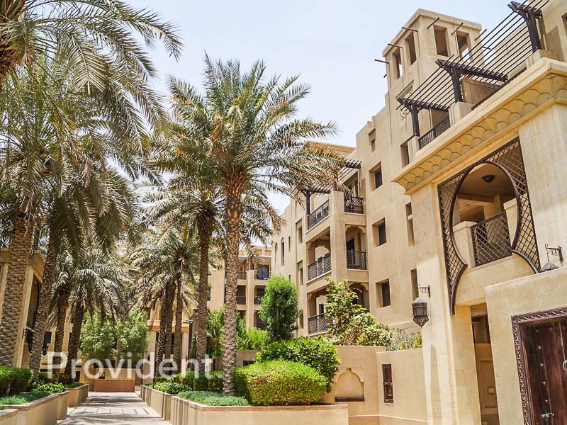 2 bedrooms Apartment in Old Town, UAE No. 4015