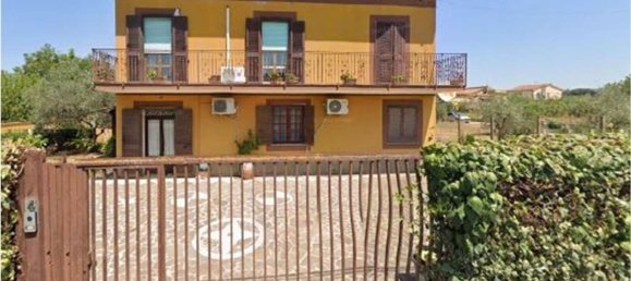 5 rooms Apartment in Marino, Italy No. 97346 8