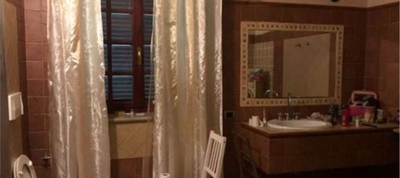 5 rooms Apartment in Marino, Italy No. 97346 10