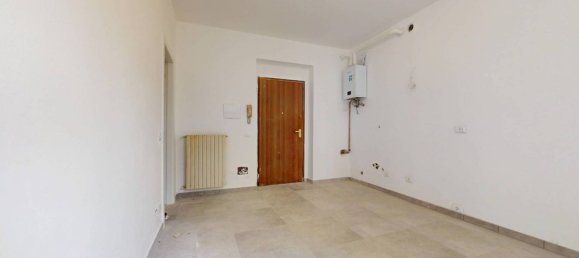 1 bedroom Apartment in Seregno, Italy No. 2184 6