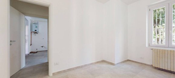 1 bedroom Apartment in Seregno, Italy No. 2184 13