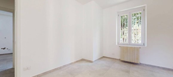 1 bedroom Apartment in Seregno, Italy No. 2184 12