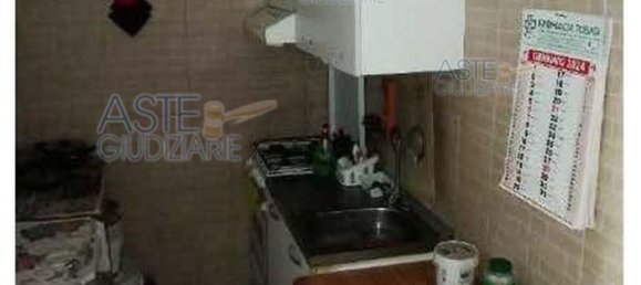 5 rooms Apartment in Rome, Italy No. 283088 10