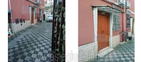5 rooms Apartment in Rome, Italy No. 283088 16