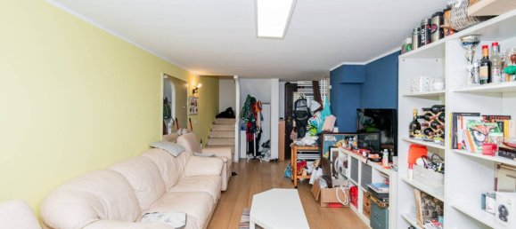 3 bedrooms House in Carpiano, Italy No. 277057 2