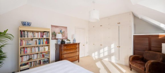 4 bedrooms House in London, United Kingdom No. 6951 17