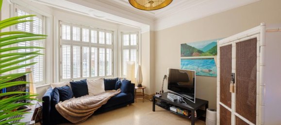 4 bedrooms House in London, United Kingdom No. 6951 8