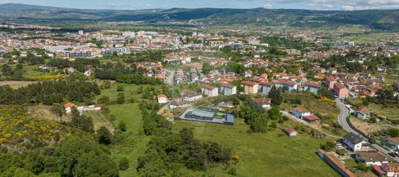 3 bedrooms House in Chaves, Portugal No. 19527 42