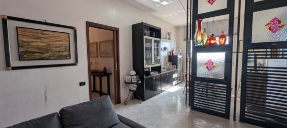 4 غرف نوم شقة في Taranto, Italy رقم 334374 18