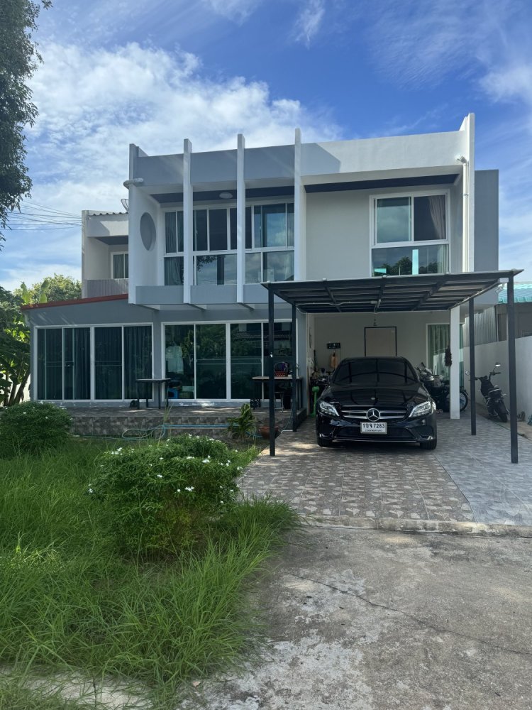 Дом с 4 спальнями в Правет, Таиланд № 72520