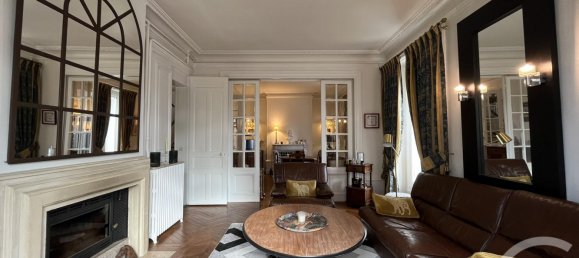 7 bedrooms House in Chartres, France No. 82268 11