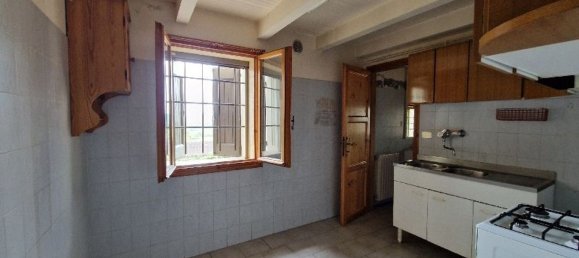 5 rooms House in Montese, Italy No. 301949 9