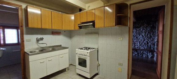 5 rooms House in Montese, Italy No. 301949 10