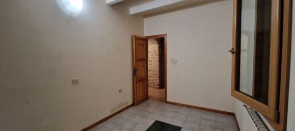 5 rooms House in Montese, Italy No. 301949 17