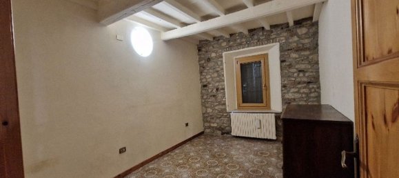 5 rooms House in Montese, Italy No. 301949 16