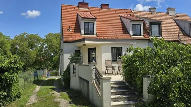 4 rooms House in Bad Pirawarth, Austria No. 173328