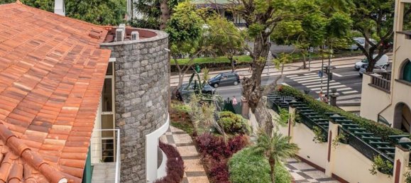 4 bedrooms Villa in Funchal, Portugal No. 146314 6