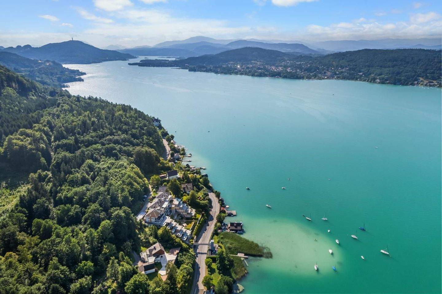 Garage in Velden am Wörther See, Austria 110m², Nr. 214413