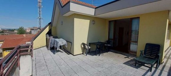 3غرفة شقة في Busto Arsizio, Italy رقم 1669 23