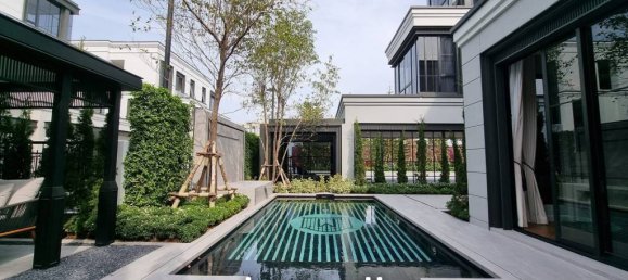 5 bedrooms House in Saphan Sung, Thailand No. 26871 2