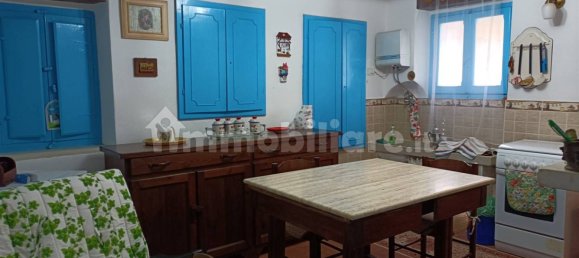 3 bedrooms House in San Severino Marche, Italy No. 162916 9