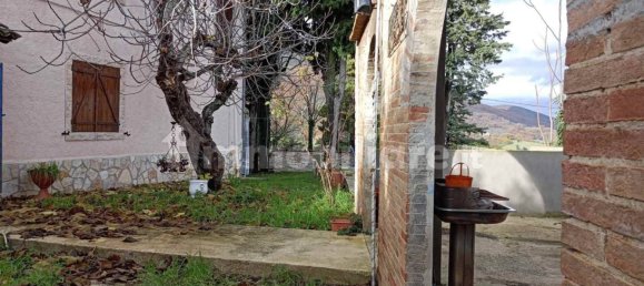 3 bedrooms House in San Severino Marche, Italy No. 162916 34