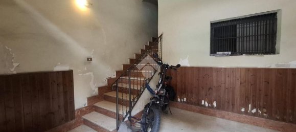 Квартира с 3 комнатами в Палермо, Италия № 48921 2