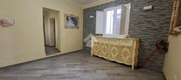 Квартира с 3 комнатами в Палермо, Италия № 48921 4