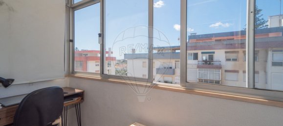 2 Schlafzimmer Wohnung in Oeiras, Portugal, Nr. 328637 8