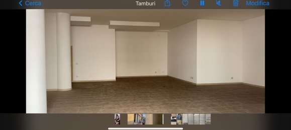 127m² Warehouse in Taranto, Italy No. 256860 2