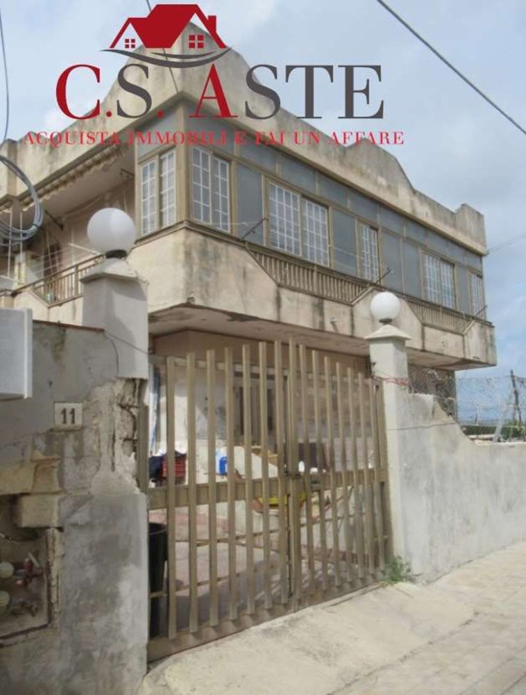 6 bedrooms Apartment in Syracuse, Italy No. 323319