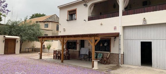 4 bedrooms House in Benifaio, Spain No. 116002 3