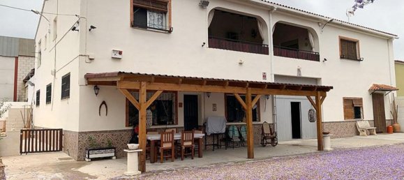 4 bedrooms House in Benifaio, Spain No. 116002 2